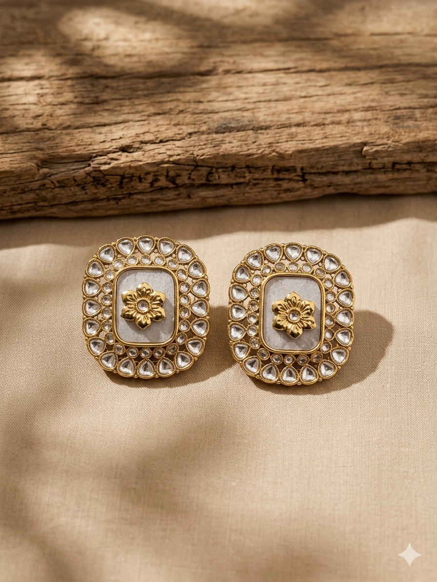 Royal Square Kundan Stud Earrings
