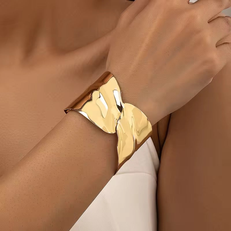 Luna Wave Gold Cuff Bracelet